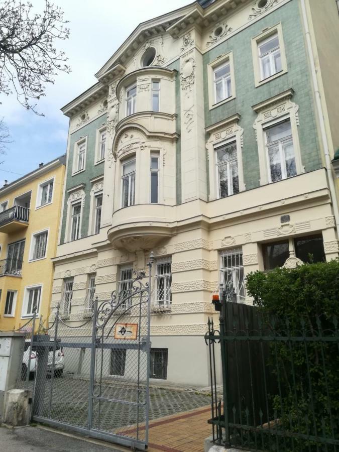 Ferienwohnung Hietzing Viena Exterior foto