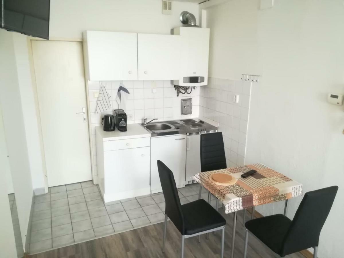 Ferienwohnung Hietzing Viena Exterior foto